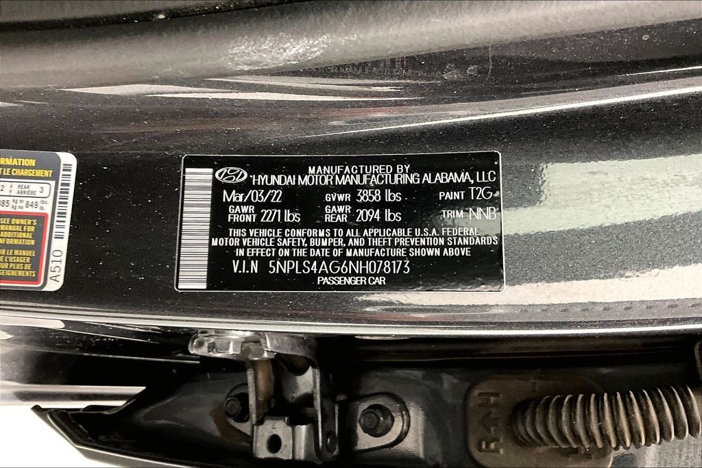 2022 Hyundai ELANTRA SEL