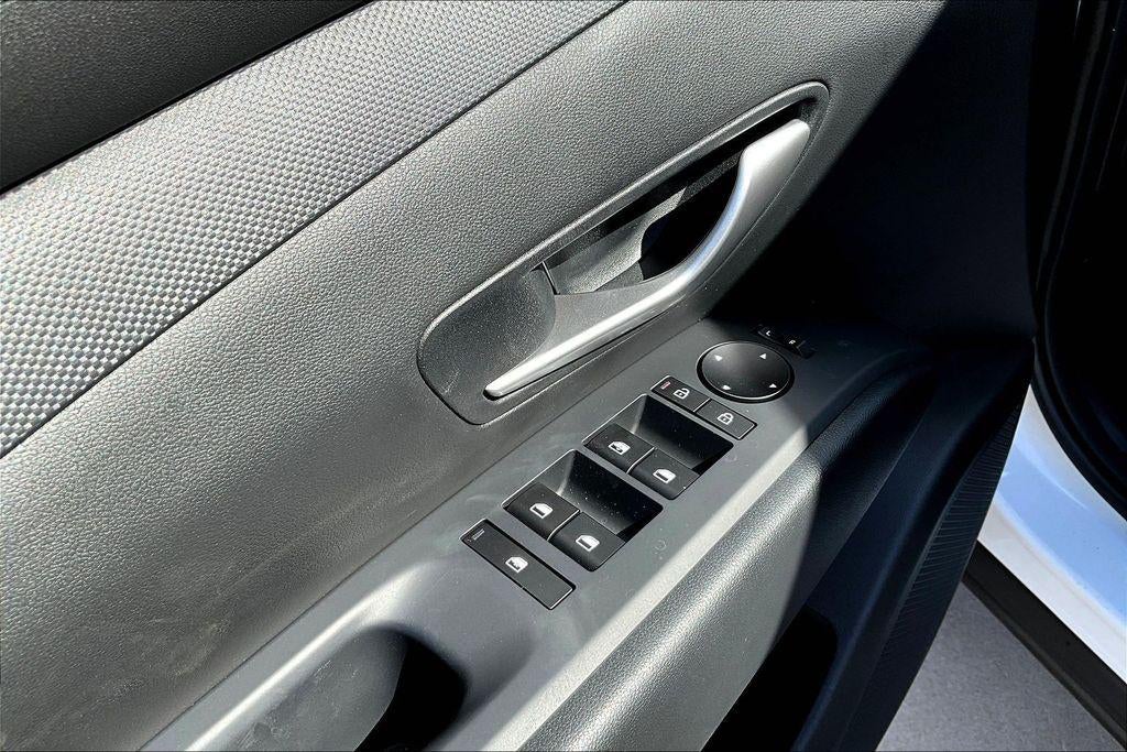 2026 Hyundai SANTA CRUZ SE FWD