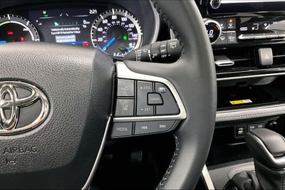 2024 Toyota Highlander Hybrid XLE