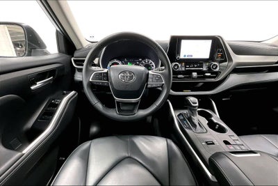 2024 Toyota Highlander Hybrid XLE