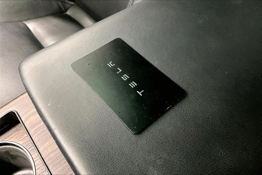 2022 Tesla Model X Base