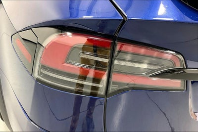 2022 Tesla Model X Base