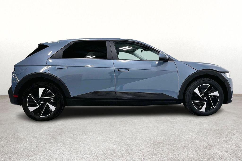 2026 Hyundai IONIQ 5 SE Standard Range