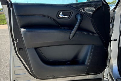 2022 INFINITI QX80 LUXE