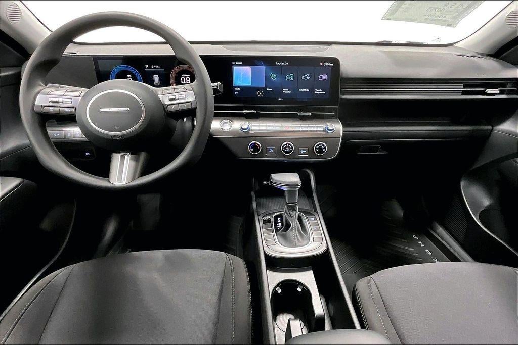 2026 Hyundai KONA SE FWD