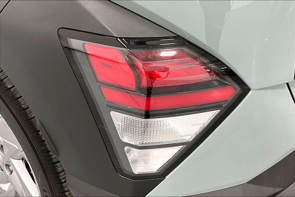 2026 Hyundai KONA SE FWD