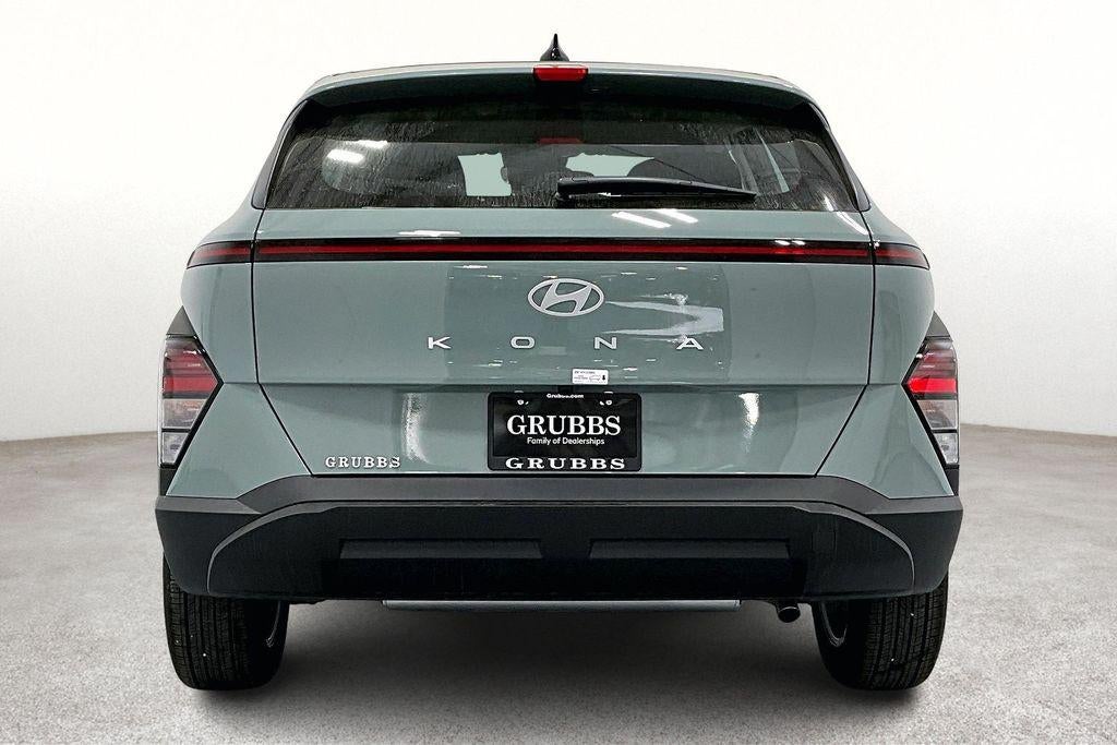 2026 Hyundai KONA SE FWD