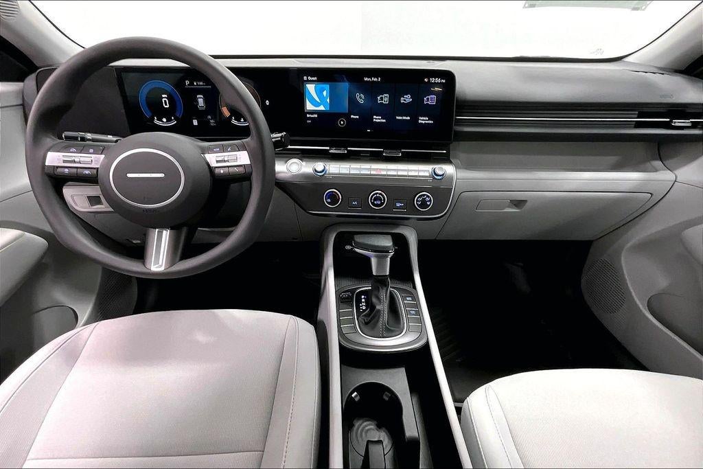 2026 Hyundai KONA SE FWD