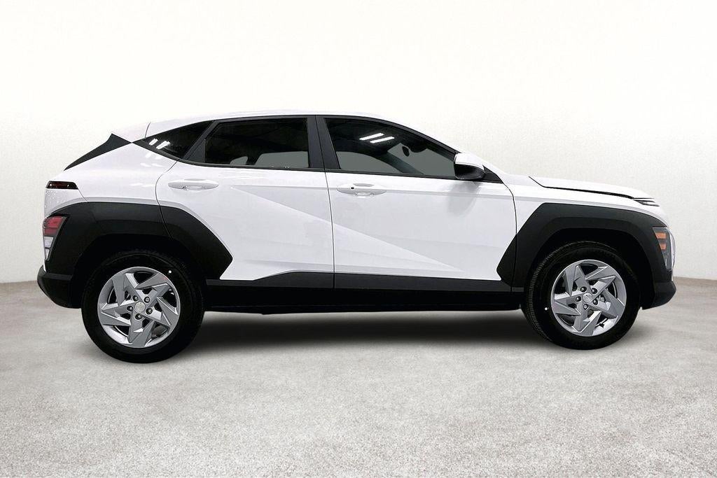 2026 Hyundai KONA SE FWD