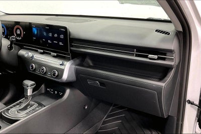 2026 Hyundai KONA SE FWD