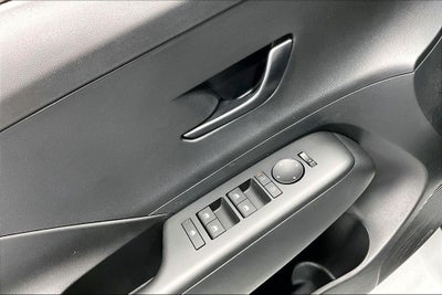 2026 Hyundai KONA SE FWD