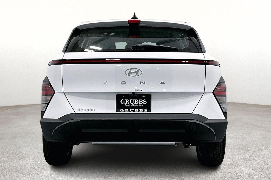2026 Hyundai KONA SE FWD