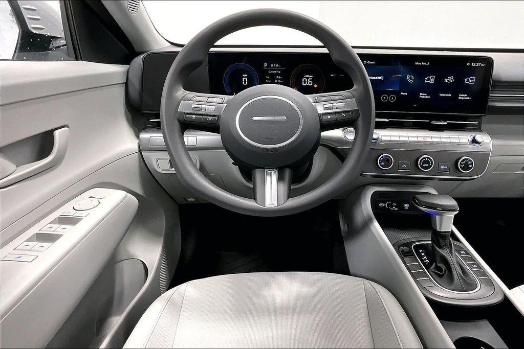 2026 Hyundai KONA SE FWD