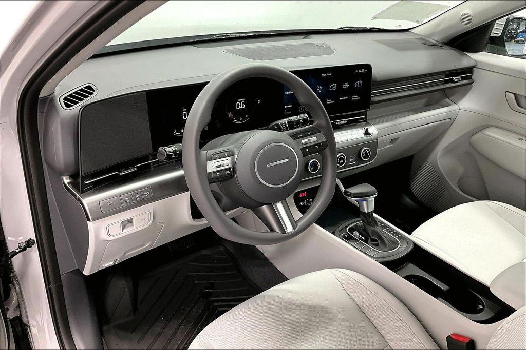 2026 Hyundai KONA SE FWD