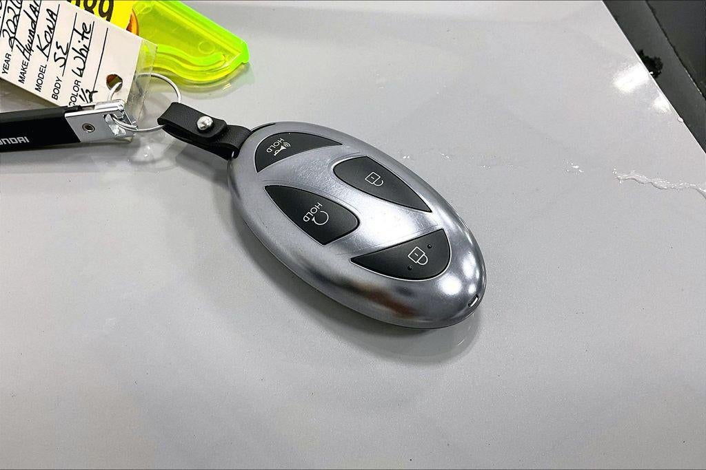 2026 Hyundai KONA SE FWD