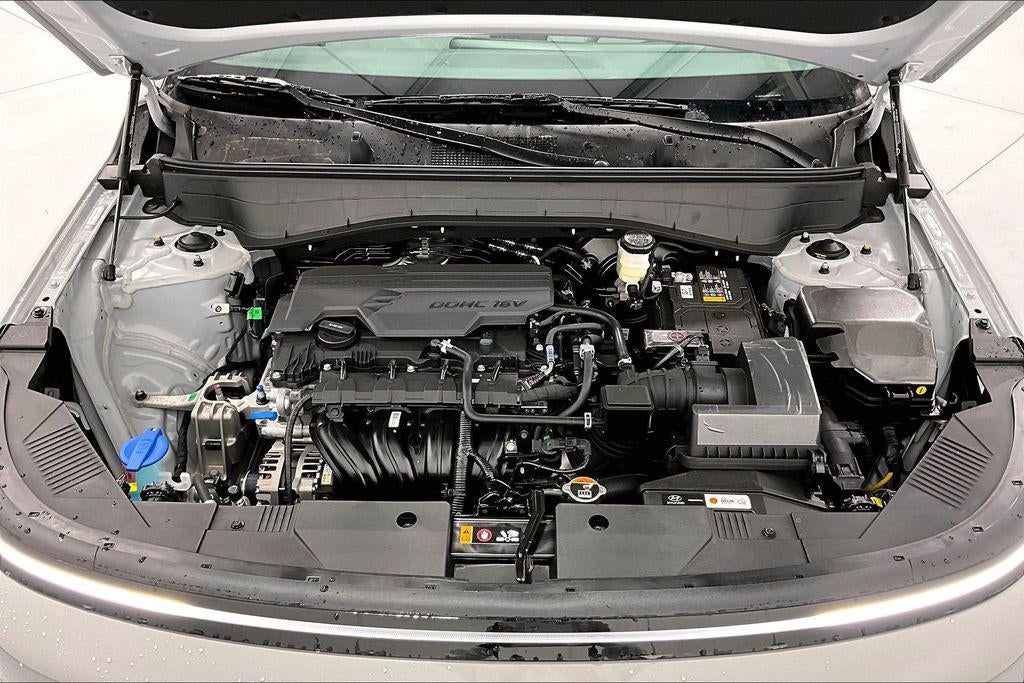 2026 Hyundai KONA SE FWD