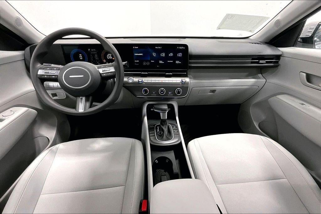 2026 Hyundai KONA SE FWD