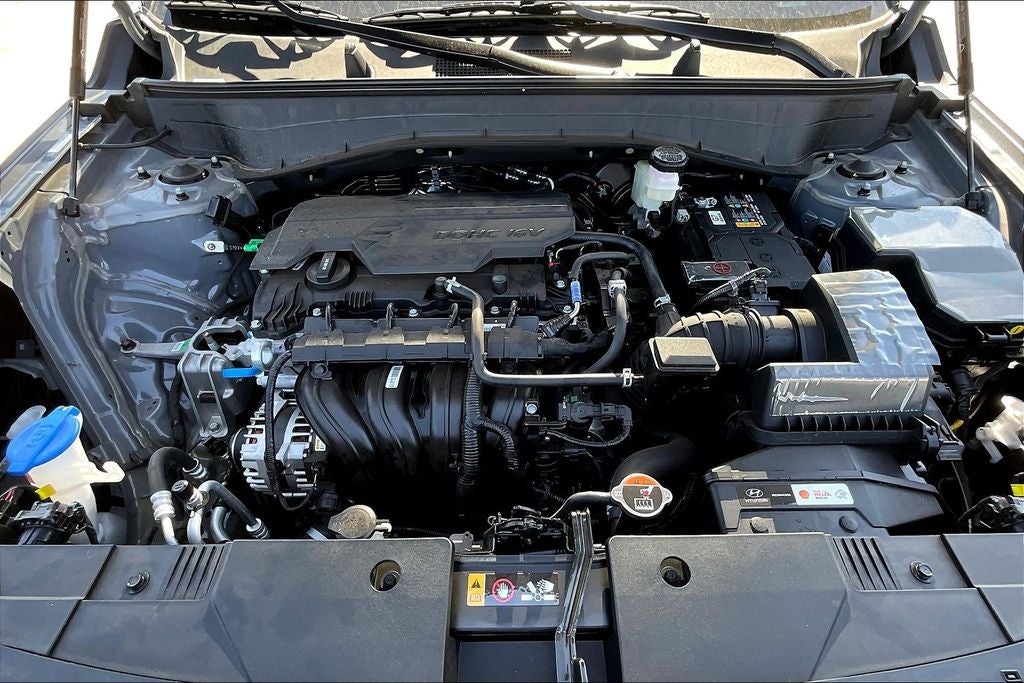 2025 Hyundai KONA SE