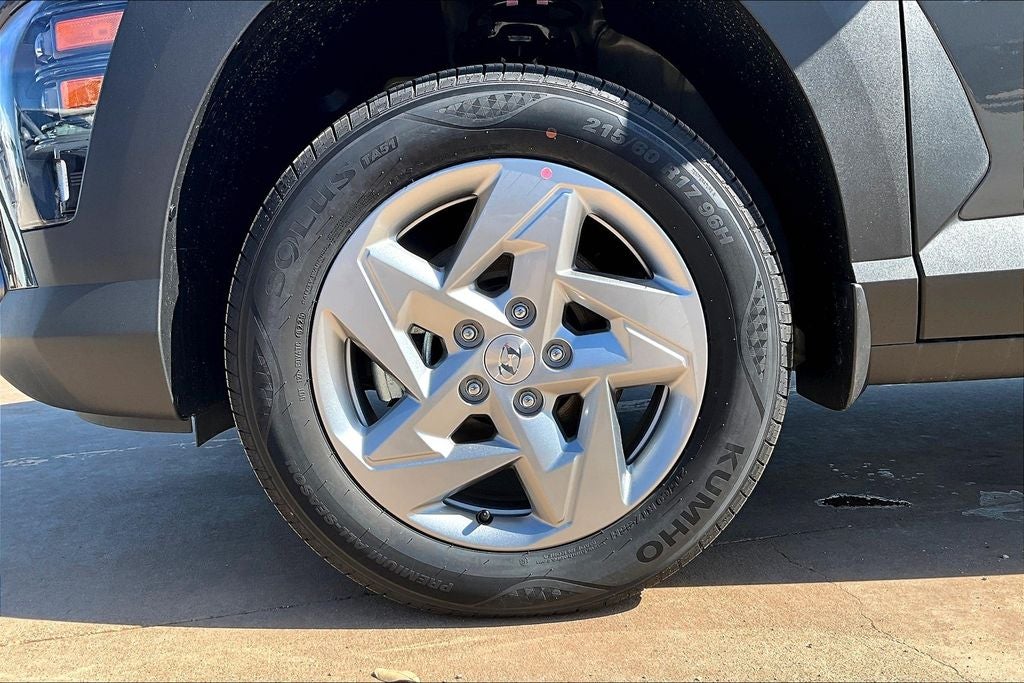 2025 Hyundai KONA SE