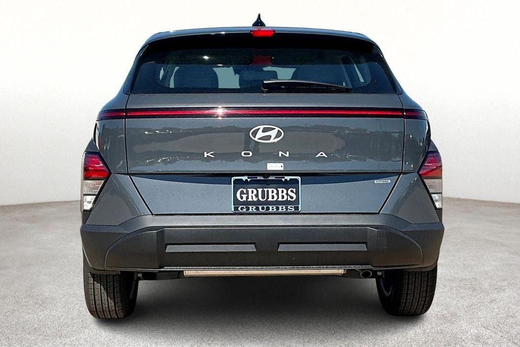 2025 Hyundai KONA SE