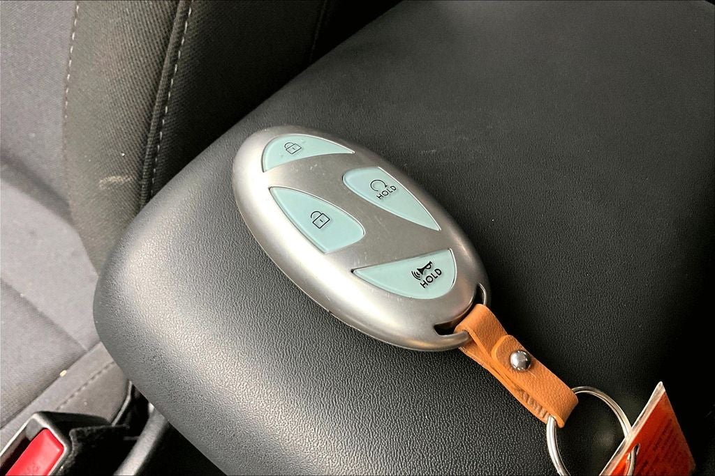 2024 Hyundai KONA ELECTRIC SE