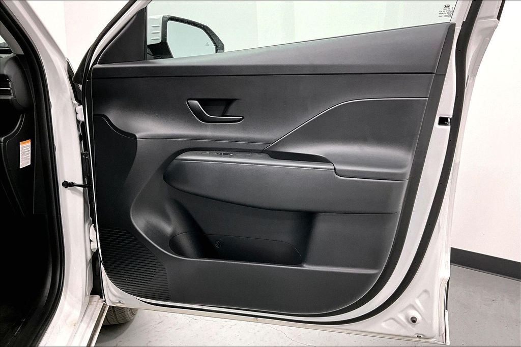2024 Hyundai KONA ELECTRIC SE