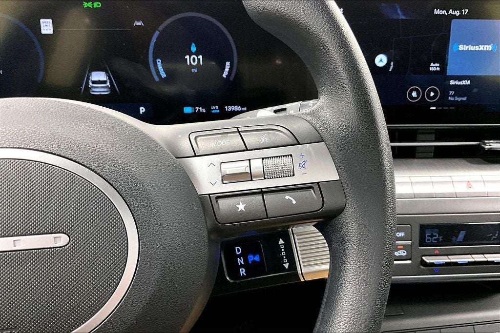 2024 Hyundai KONA ELECTRIC SE