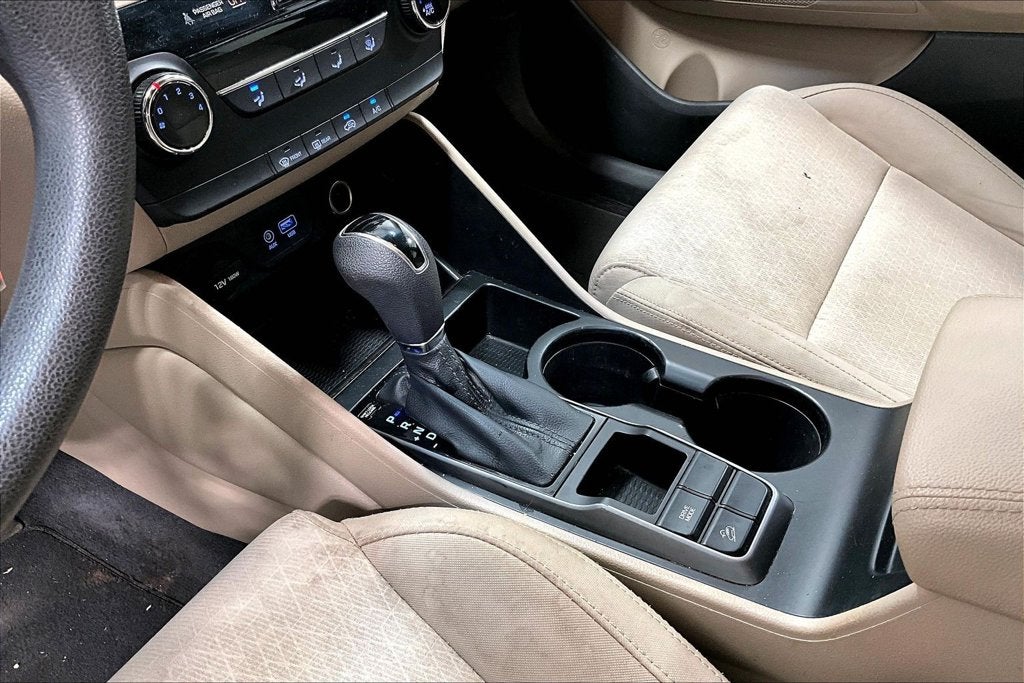 2017 Hyundai TUCSON SE