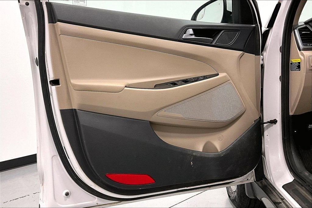 2017 Hyundai TUCSON SE