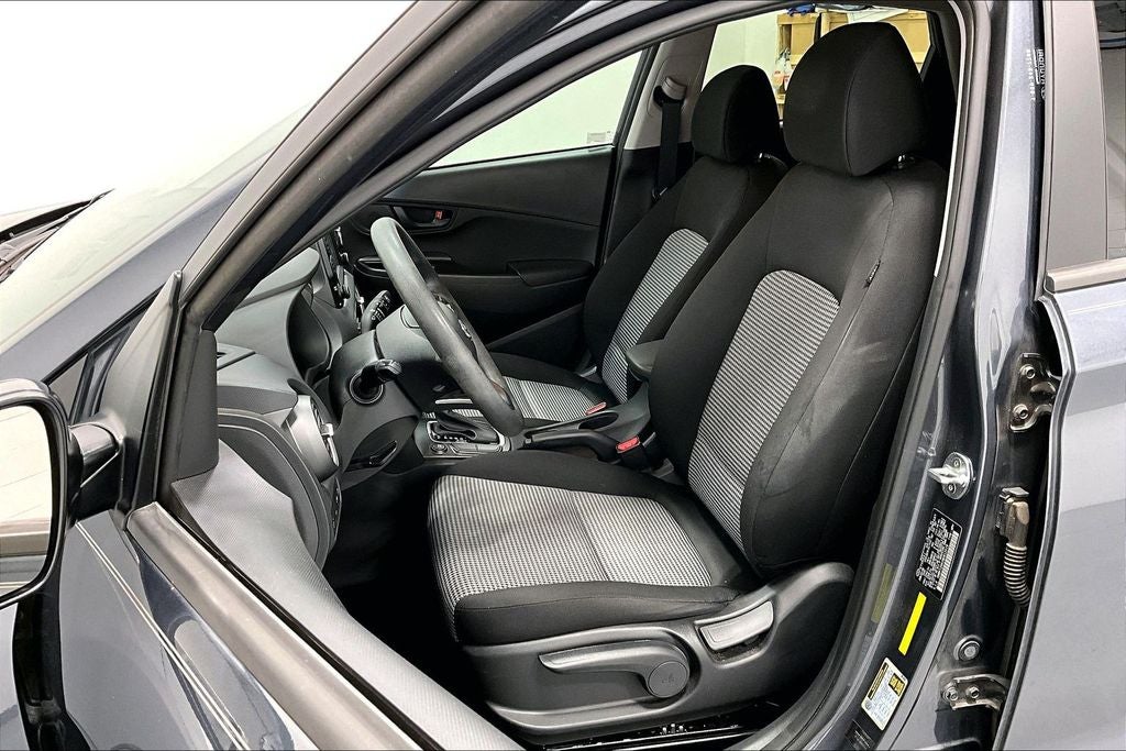 2021 Hyundai KONA SE