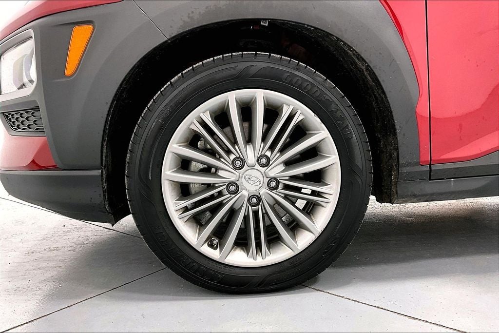 2021 Hyundai KONA SEL