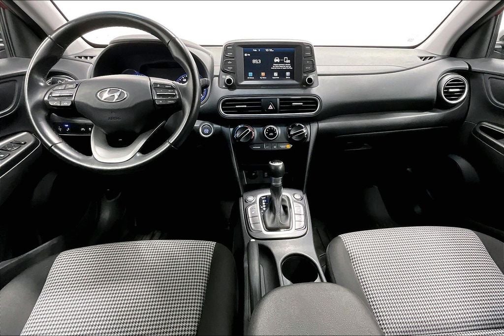 2021 Hyundai KONA SEL
