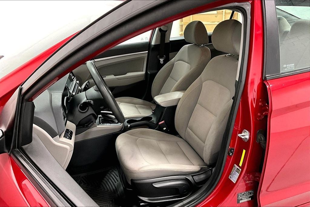 2020 Hyundai ELANTRA SEL