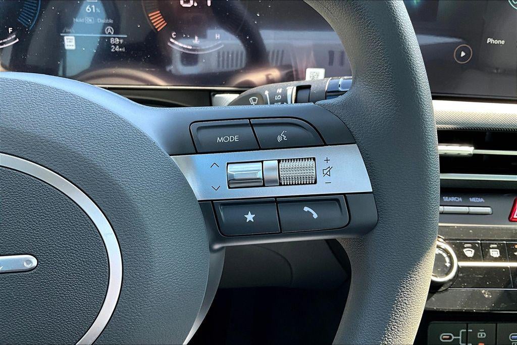 2025 Hyundai SONATA SE