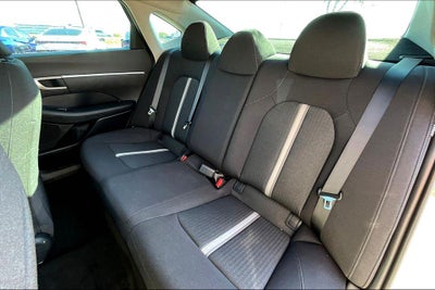 2025 Hyundai SONATA SE