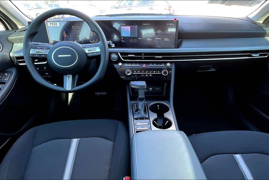 2025 Hyundai SONATA SE