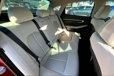 2025 Hyundai SONATA HYBRID SEL