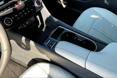 2025 Hyundai SONATA HYBRID SEL