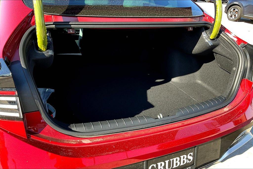 2025 Hyundai SONATA HYBRID SEL