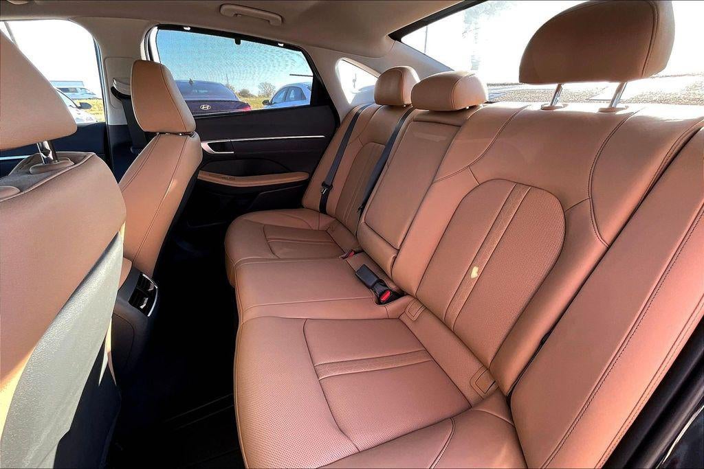 2025 Hyundai SONATA HYBRID Limited
