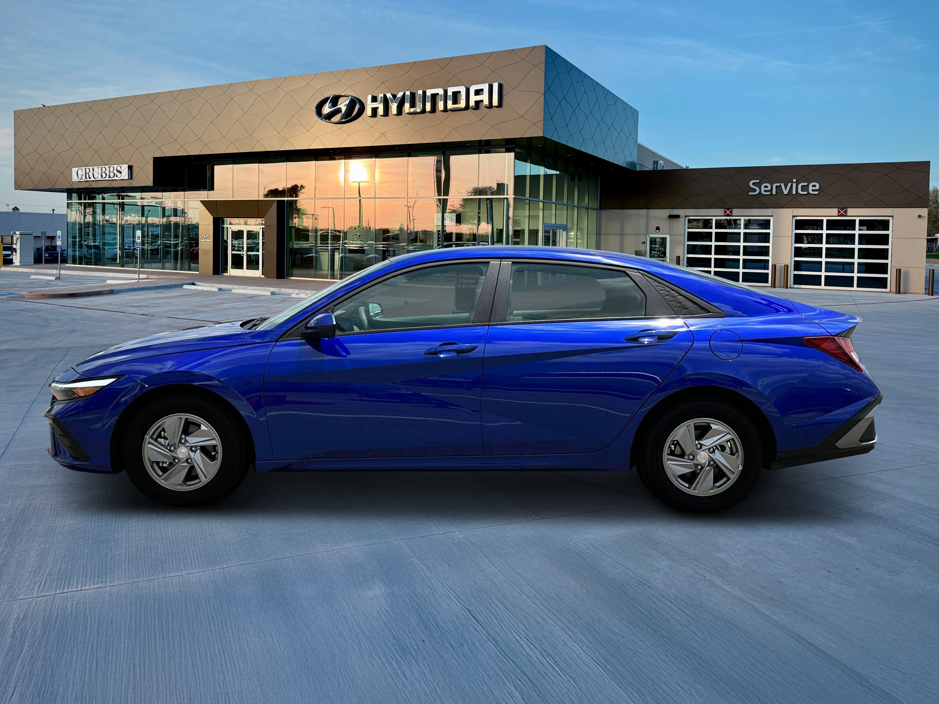 2025 Hyundai ELANTRA SE