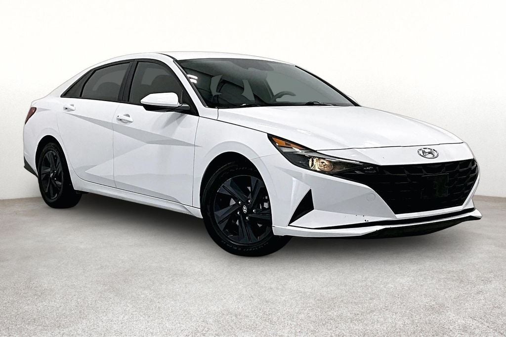 2022 Hyundai Elantra Blue