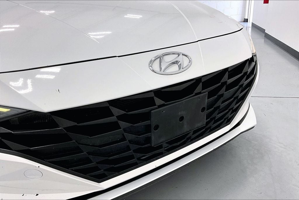 2022 Hyundai ELANTRA HYBRID Blue
