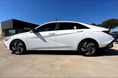 2025 Hyundai ELANTRA SEL Sport