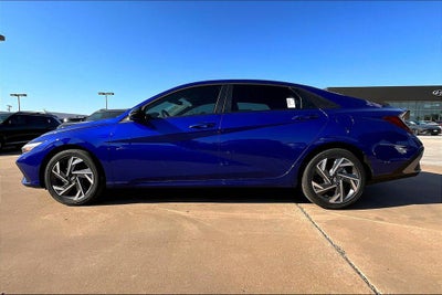 2025 Hyundai ELANTRA SEL Sport