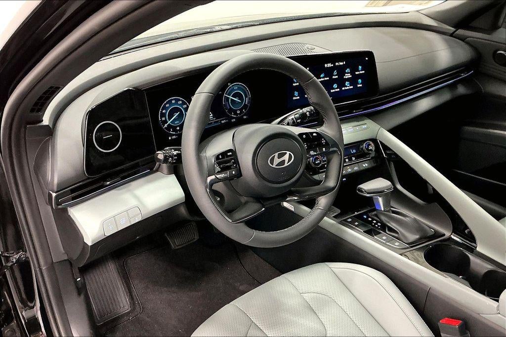 2026 Hyundai ELANTRA HYBRID Limited