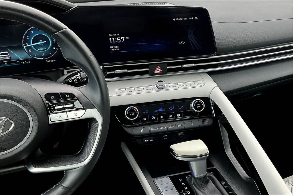 2023 Hyundai ELANTRA Limited