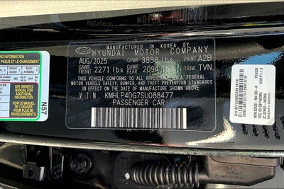 2025 Hyundai ELANTRA Limited