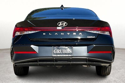 2025 Hyundai ELANTRA Limited