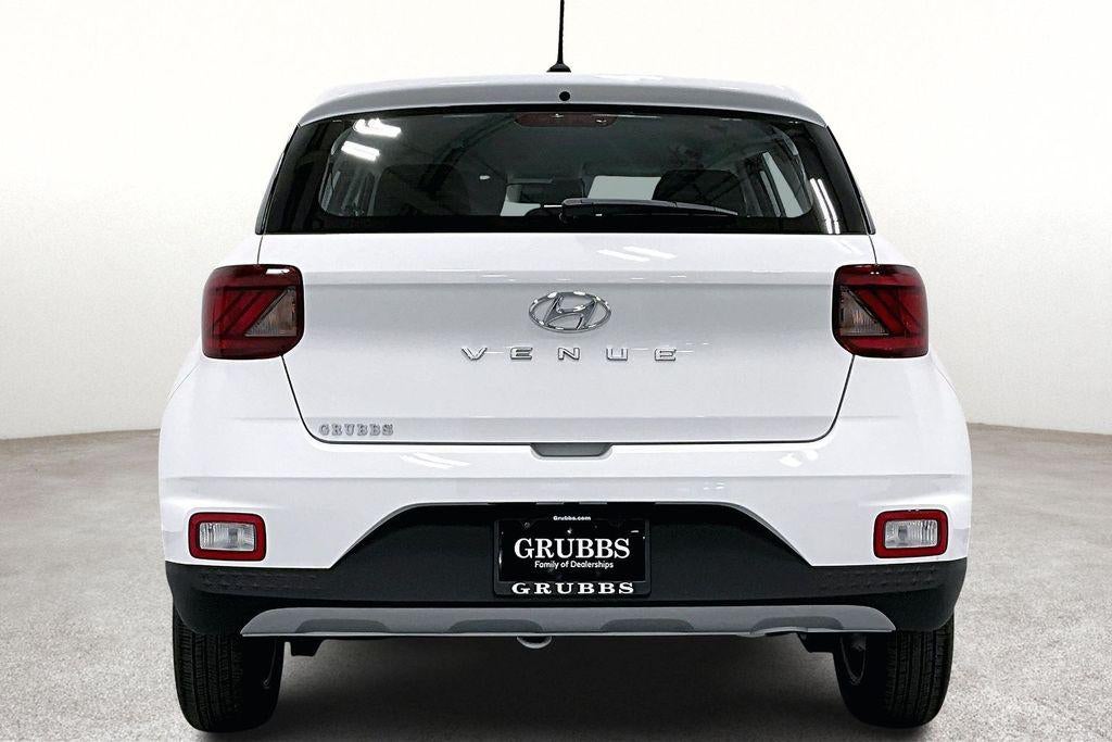 2026 Hyundai VENUE SE